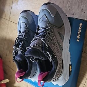 Hoka Sneakers